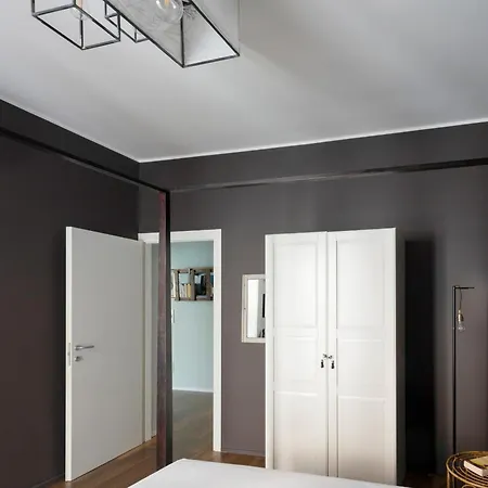 Apartment Happy Travelers By Solutions